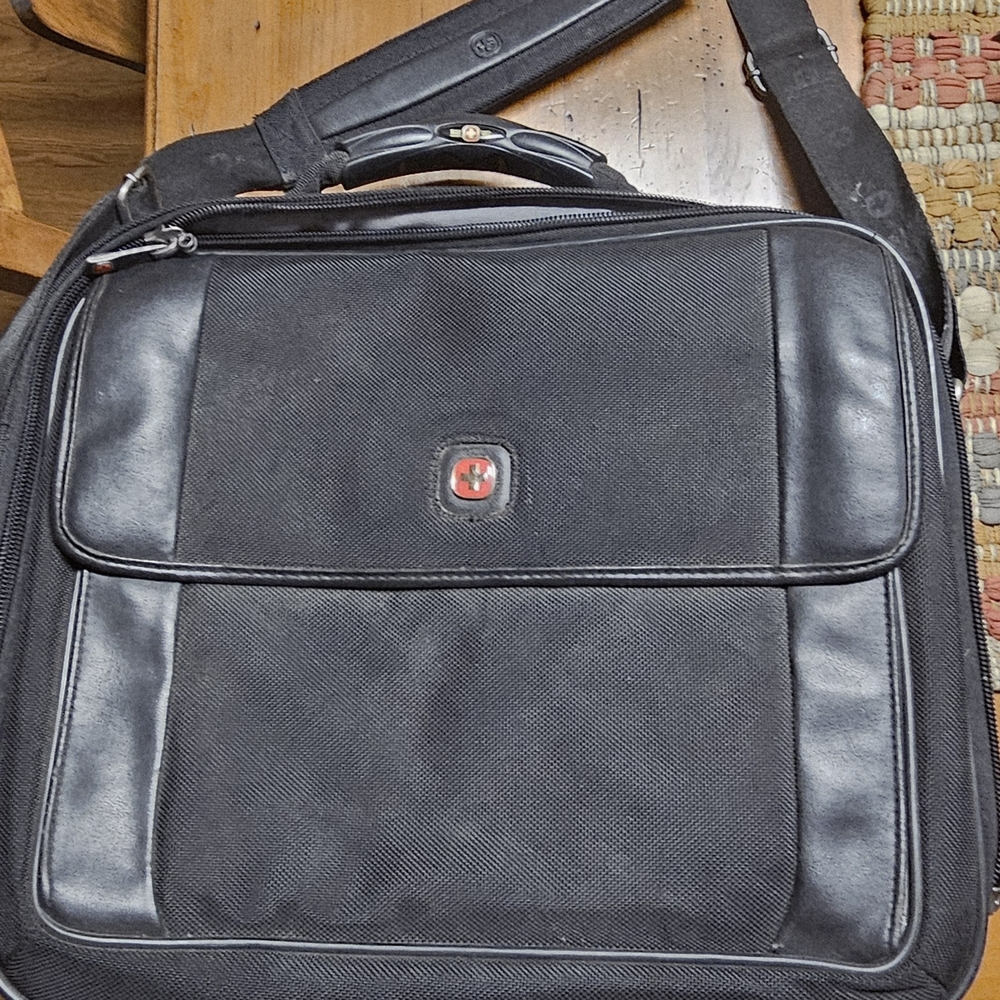 Swiss Tech Black Laptop Bag